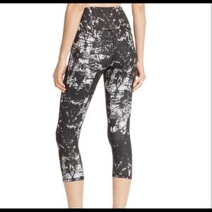 ALO Yoga Midrise Capri